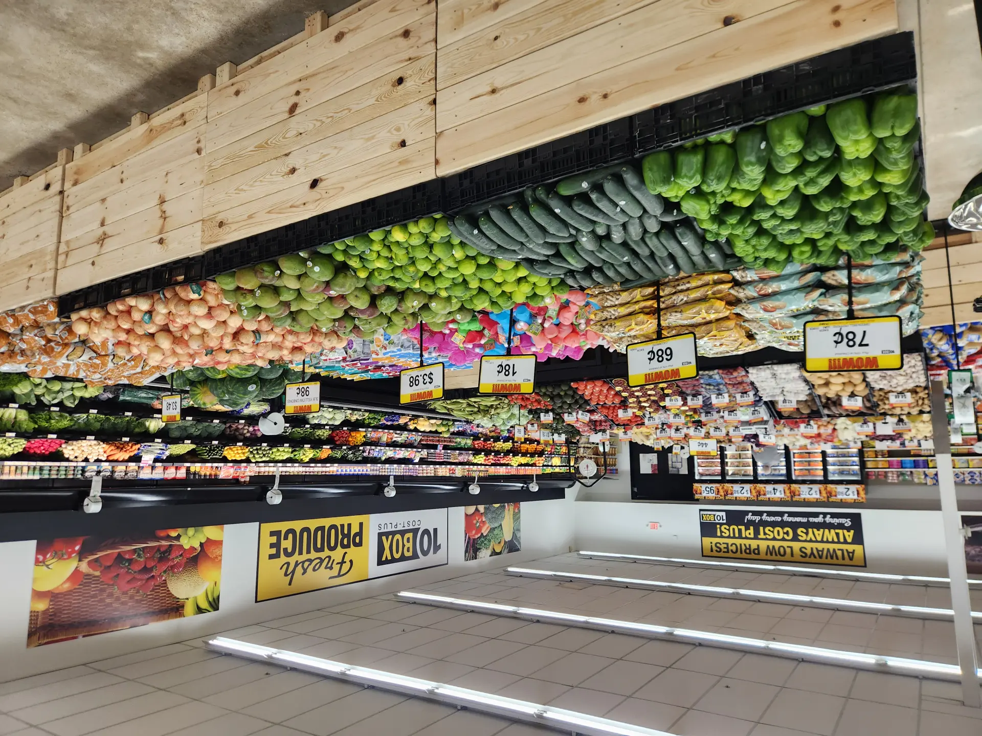 10-Box Cost-Plus store produce section in Van Buren, Arkansas